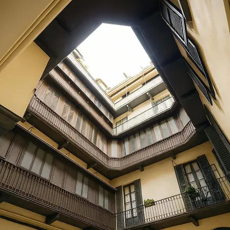 Casa - And - Duomo's Whisper Appartamento Milano
